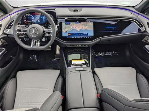 New 2026 Mercedes-Benz E 53 AMG e 4MATIC Sedan image 15