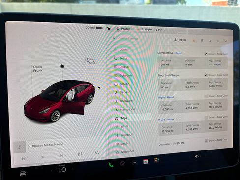 Used 2022 Tesla Model 3 RWD image 11