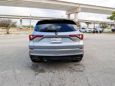 Used 2023 Acura MDX SH-AWD w/ Advance Package image 8