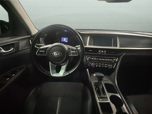 Used 2019 Kia Optima S w/ S Panoramic Sunroof Package FWD image 10
