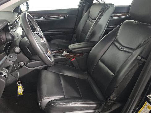 Used 2015 Cadillac XTS Luxury FWD image 5