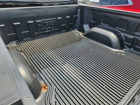 Used 2025 Chevrolet Silverado 1500 LT RWD image 8