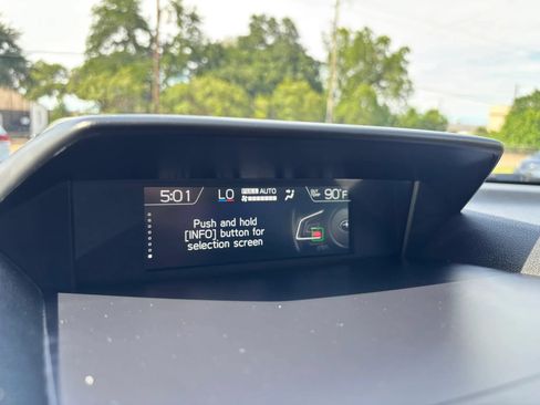 Used 2023 Subaru Crosstrek 2.5i Limited AWD/4WD image 51