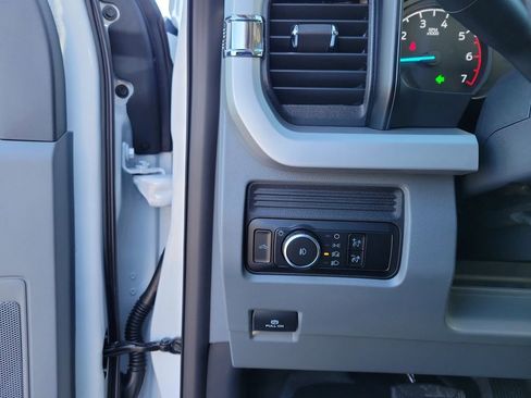 New 2026 Ford F250 XL w/ FX4 Off-Road Package image 21