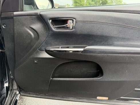 Used 2016 Toyota Avalon Limited w/ Toyota Safety Sense Package FWD image 21