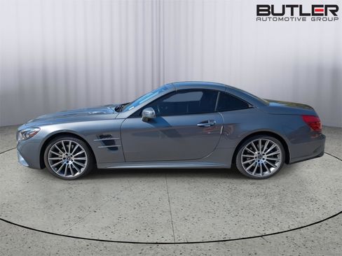 Used 2018 Mercedes-Benz SL 550 image 5