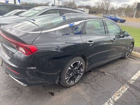 Used 2023 Kia K5 GT-Line image 11