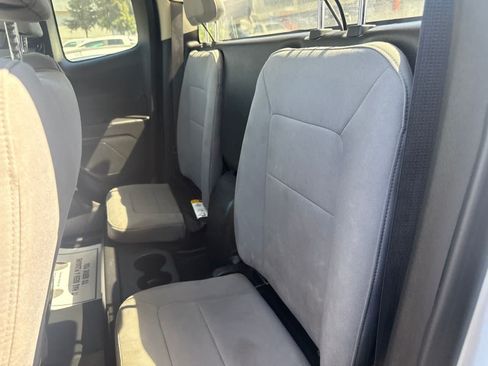 Used 2019 Chevrolet Colorado W/T RWD image 10