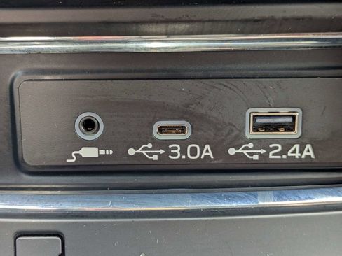 Certified 2025 Subaru Ascent Bronze Edition AWD/4WD image 26