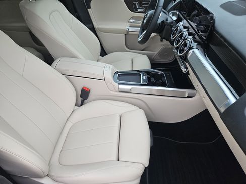 Certified 2026 Mercedes-Benz GLB 250 image 13