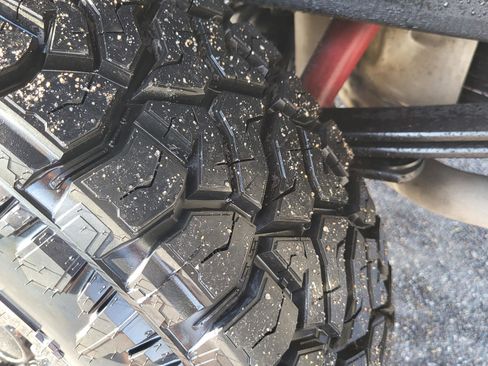 Used 2019 Chevrolet Silverado 1500 LT Trail Boss image 31