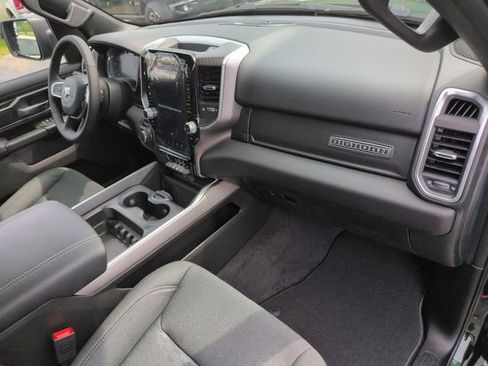 New 2026 RAM 1500 Big Horn AWD/4WD image 34