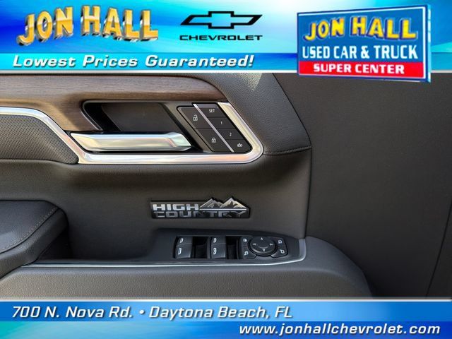 Used 2026 Chevrolet Silverado 1500 High Country AWD/4WD image 32