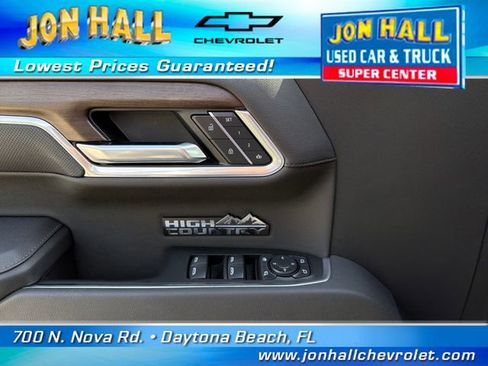 Used 2026 Chevrolet Silverado 1500 High Country AWD/4WD image 32