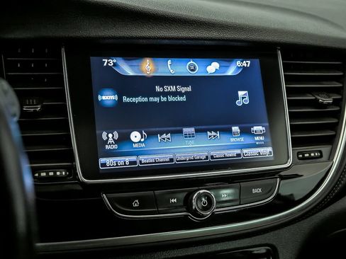 Used 2017 Buick Encore Essence FWD image 21