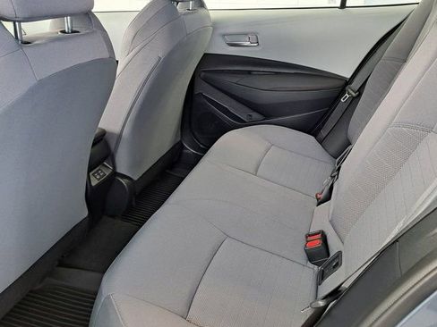 Used 2025 Toyota Corolla SE w/ SE Premium Package image 25