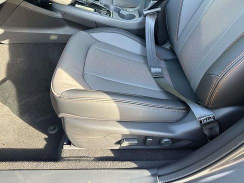 New 2025 Subaru Crosstrek 2.5i Limited w/ Crosstrek Mirror Package image 11