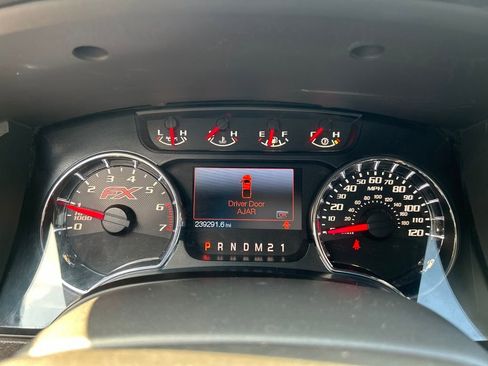 Used 2013 Ford F150 FX4 w/ Luxury Equipment Group image 15