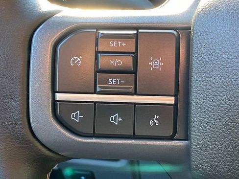 Used 2023 Ford F150 Lightning XLT image 18