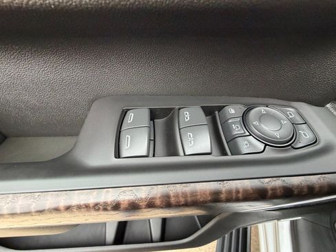 Certified 2023 GMC Sierra 2500 Denali w/ Denali Ultimate Package image 11