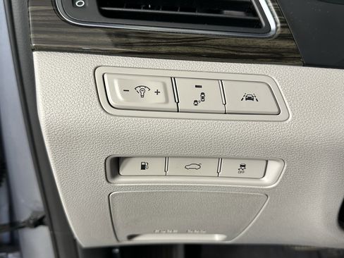 Used 2017 Hyundai Sonata Limited w/ Ultimate Package 02 image 27