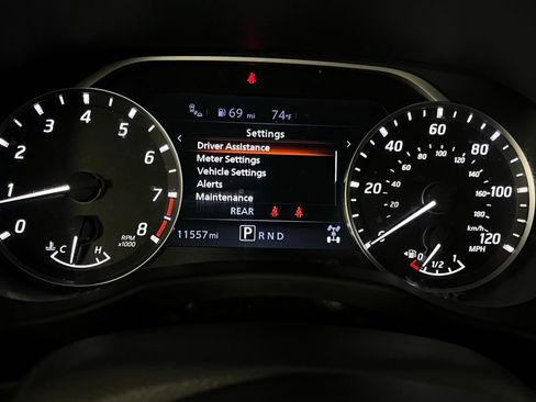 Used 2025 Nissan Frontier SV image 20