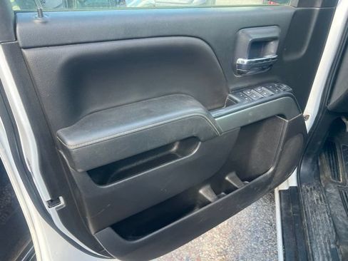 Used 2018 Chevrolet Silverado 2500 LT AWD/4WD image 7