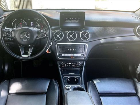 Used 2019 Mercedes-Benz CLA 250 image 20