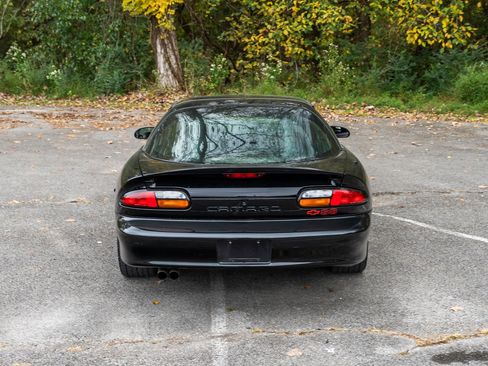 Used 1997 Chevrolet Camaro SS w/ SS Alteration Pkg image 38