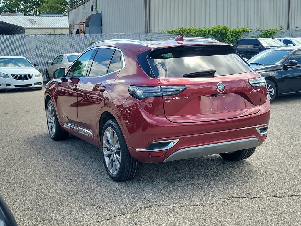 Used 2022 Buick Envision Avenir w/ Technology Package II AWD/4WD image 3