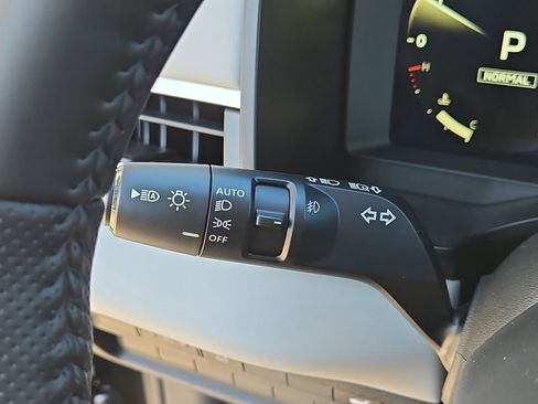 New 2026 Mitsubishi Outlander SEL FWD image 23