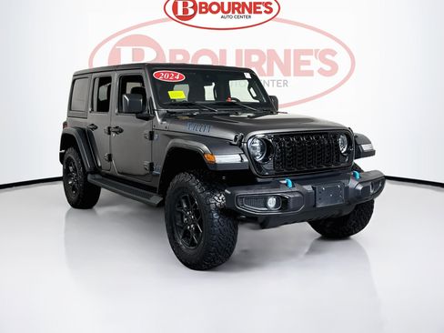 Used 2024 Jeep Wrangler Unlimited AWD/4WD image 1