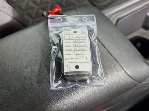 Used 2026 Nissan Kicks SV FWD image 20