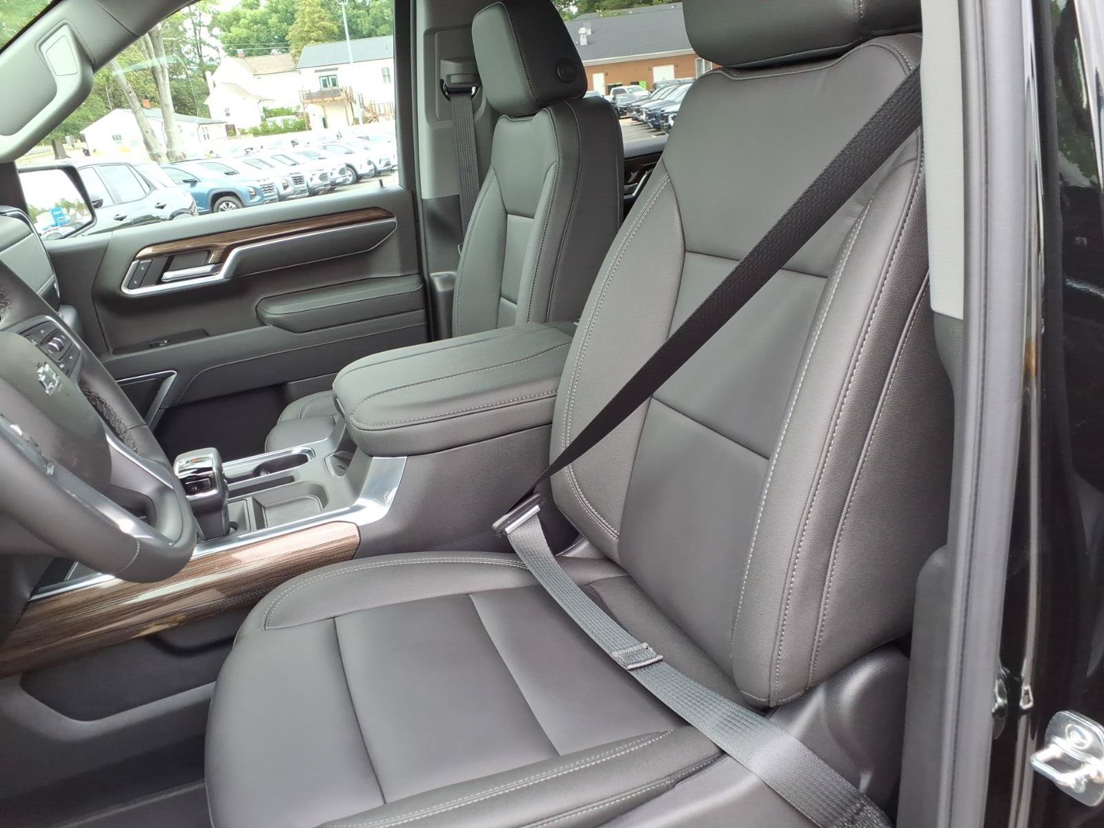 New 2026 Chevrolet Silverado 1500 RST AWD/4WD image 21