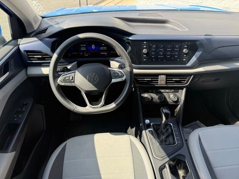 Used 2022 Volkswagen Taos SE image 15