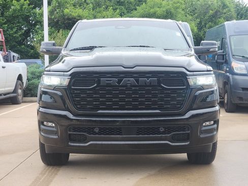 Used 2025 RAM 1500 Big Horn AWD/4WD image 2