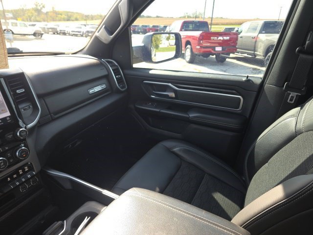Used 2022 RAM 1500 Big Horn AWD/4WD image 23