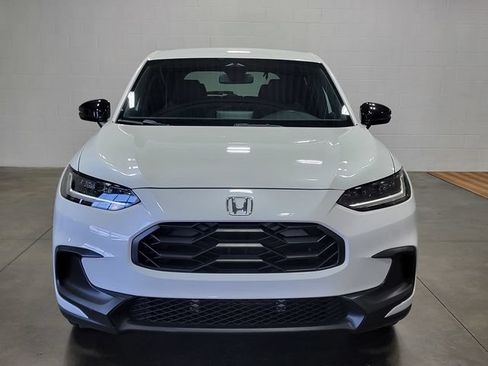 Certified 2024 Honda HR-V Sport image 3