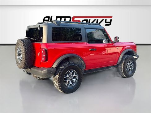 Used 2023 Ford Bronco Badlands image 7