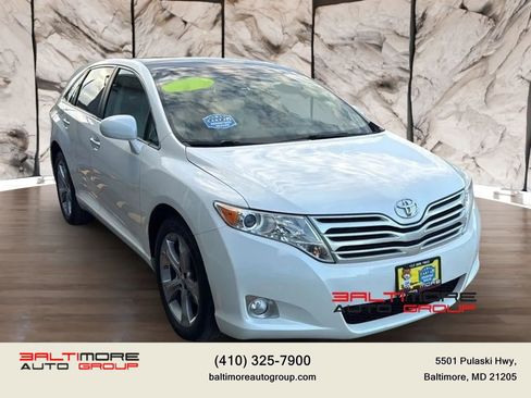 Used 2010 Toyota Venza AWD image 3
