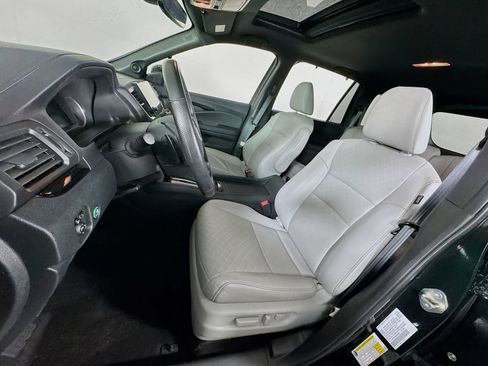 Used 2020 Honda Passport Touring image 12