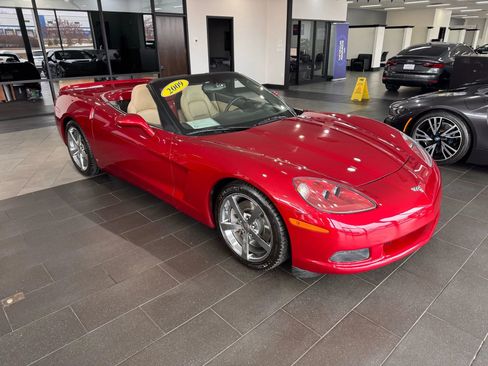 Used 2009 Chevrolet Corvette Convertible w/ Preferred Equipment Group image 4