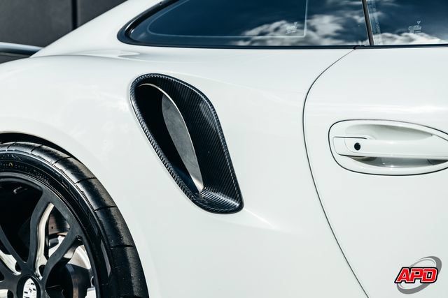 Used 2015 Porsche 911 Turbo AWD/4WD image 31