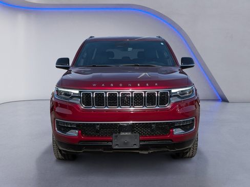 Used 2023 Jeep Wagoneer Base w/ Convenience Group I image 3