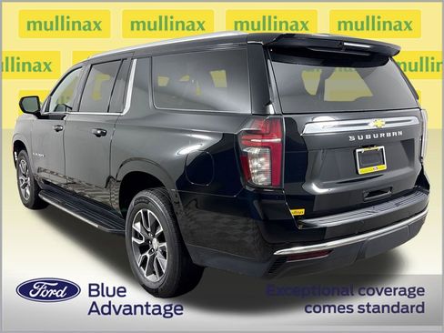 Used 2023 Chevrolet Suburban LS image 10