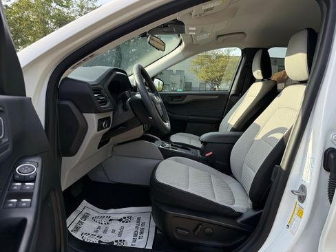 Used 2023 Ford Escape Active w/ Cold Weather Package image 33