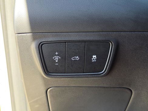 Used 2023 Hyundai Santa Cruz Limited AWD/4WD image 30