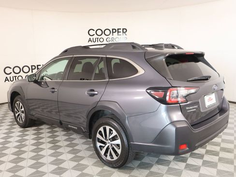 Used 2023 Subaru Outback Premium image 22