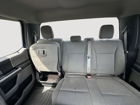 Used 2018 Ford F150 XLT w/ Equipment Group 301A Mid RWD image 12