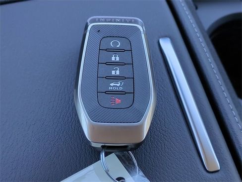 New 2026 INFINITI QX80 Luxe image 29